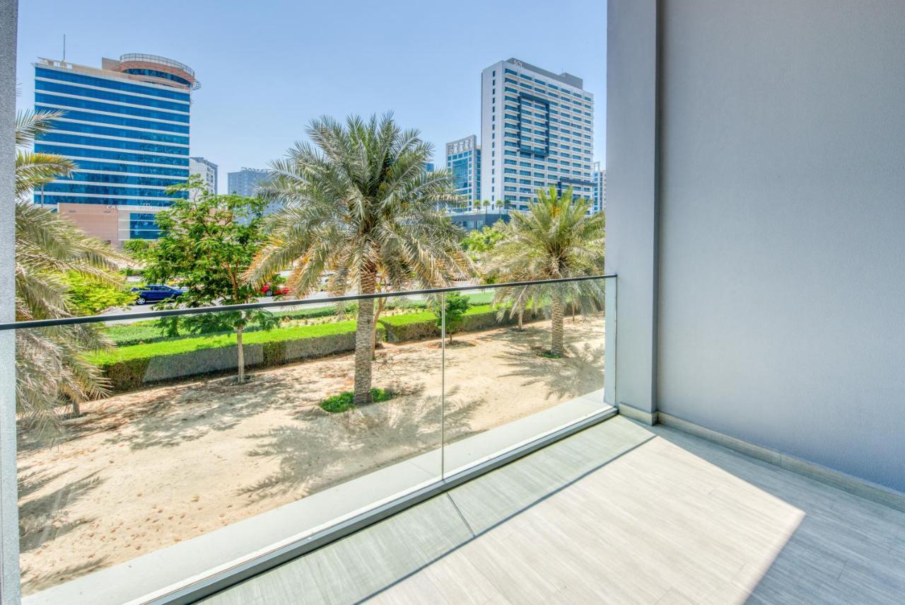 Sol Living - Sol Avenue Apartment ดูไบ ภายนอก รูปภาพ