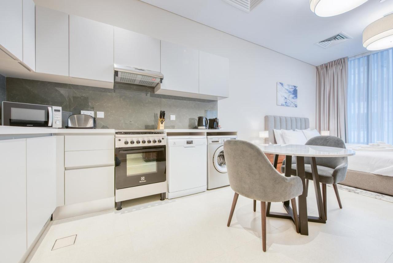 Sol Living - Sol Avenue Apartment ดูไบ ภายนอก รูปภาพ