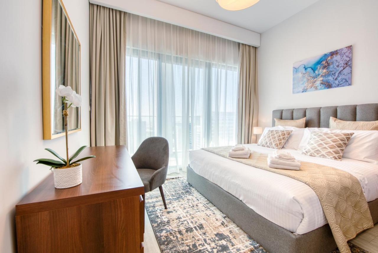 Sol Living - Sol Avenue Apartment ดูไบ ภายนอก รูปภาพ