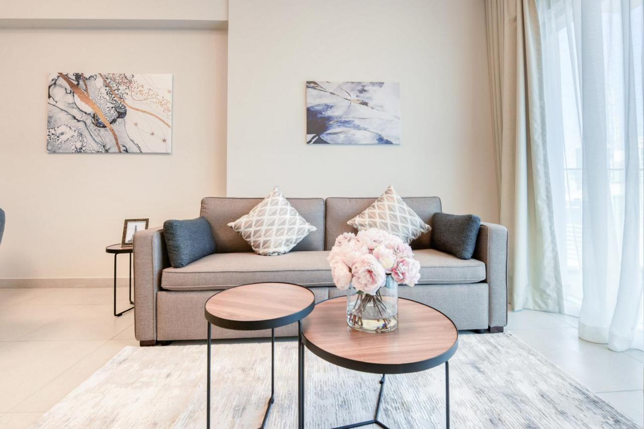 Sol Living - Sol Avenue Apartment ดูไบ ภายนอก รูปภาพ