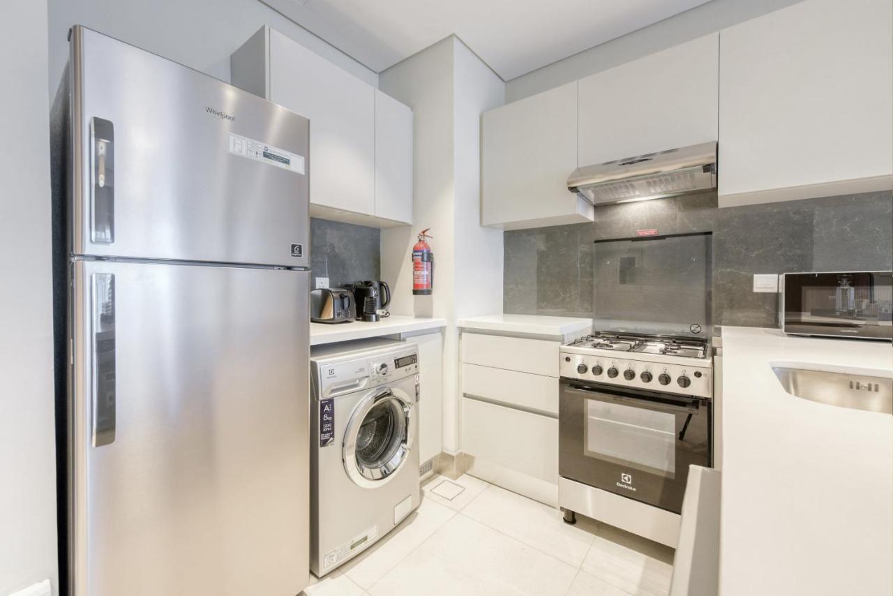 Sol Living - Sol Avenue Apartment ดูไบ ภายนอก รูปภาพ