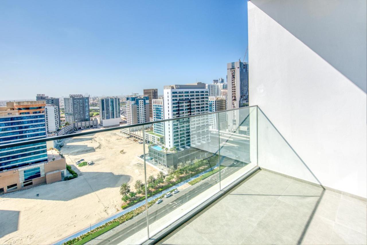 Sol Living - Sol Avenue Apartment ดูไบ ภายนอก รูปภาพ